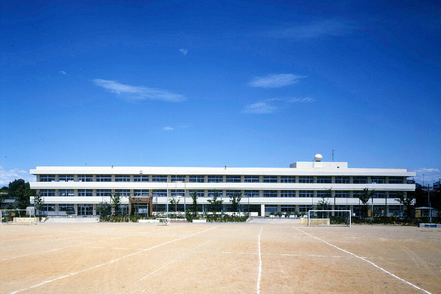 豊橋市立芦原小学校 校舎・体育館