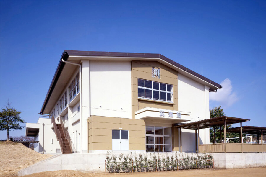 豊川市立一宮中学校 校舎・武道館