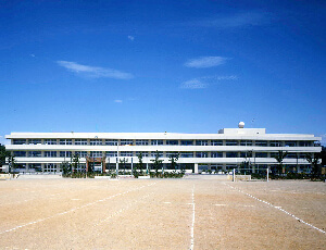 豊橋市立芦原小学校 校舎・体育館